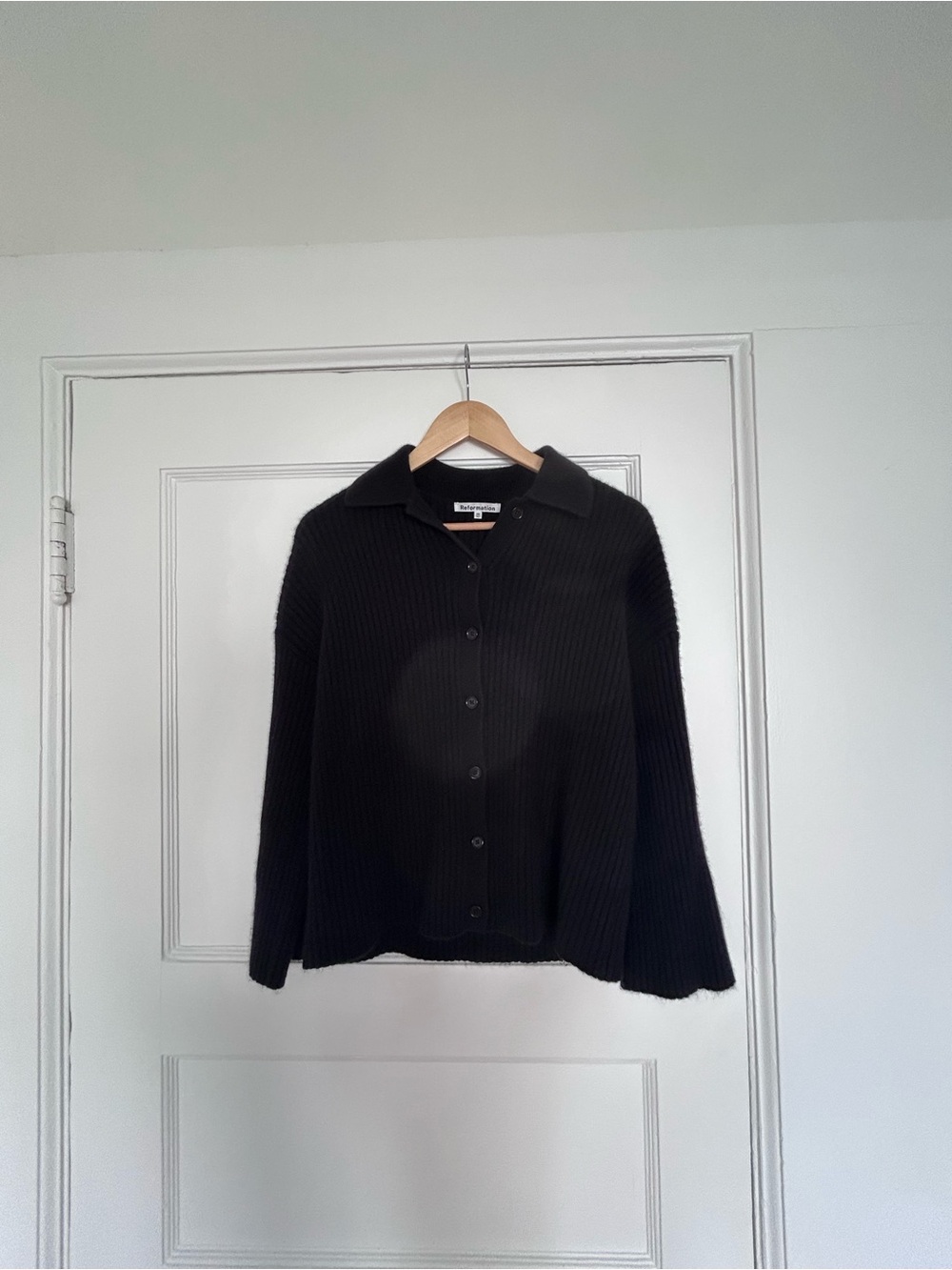 Reformation Black Fantino Collared Cardigan - Picture 2 of 4